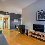 The Collection - 2 Bedroom With Balcony In Eixample 4-2 아파트 바르셀로나