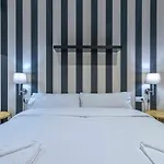 아파트 The Collection - 2 Bedroom With Balcony In Eixample 4-2 *