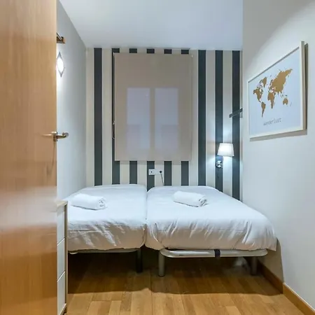 Apartment 2 Bedroom With Balcony In Eixample 4-2 *