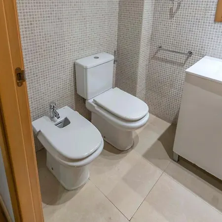 Apartment 2 Bedroom With Balcony In Eixample 4-2